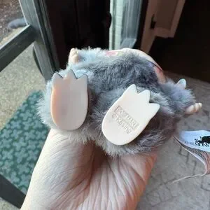 POP MART Big in Plush グレー ぬいぐるみ POP MART | Other | Pop Mart Big Into Energy Plush Toy Secret Id